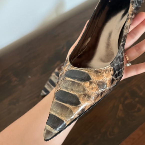 HP🎉 NWOT Vintage RODO Python
Pumps - Picture 11 of 11